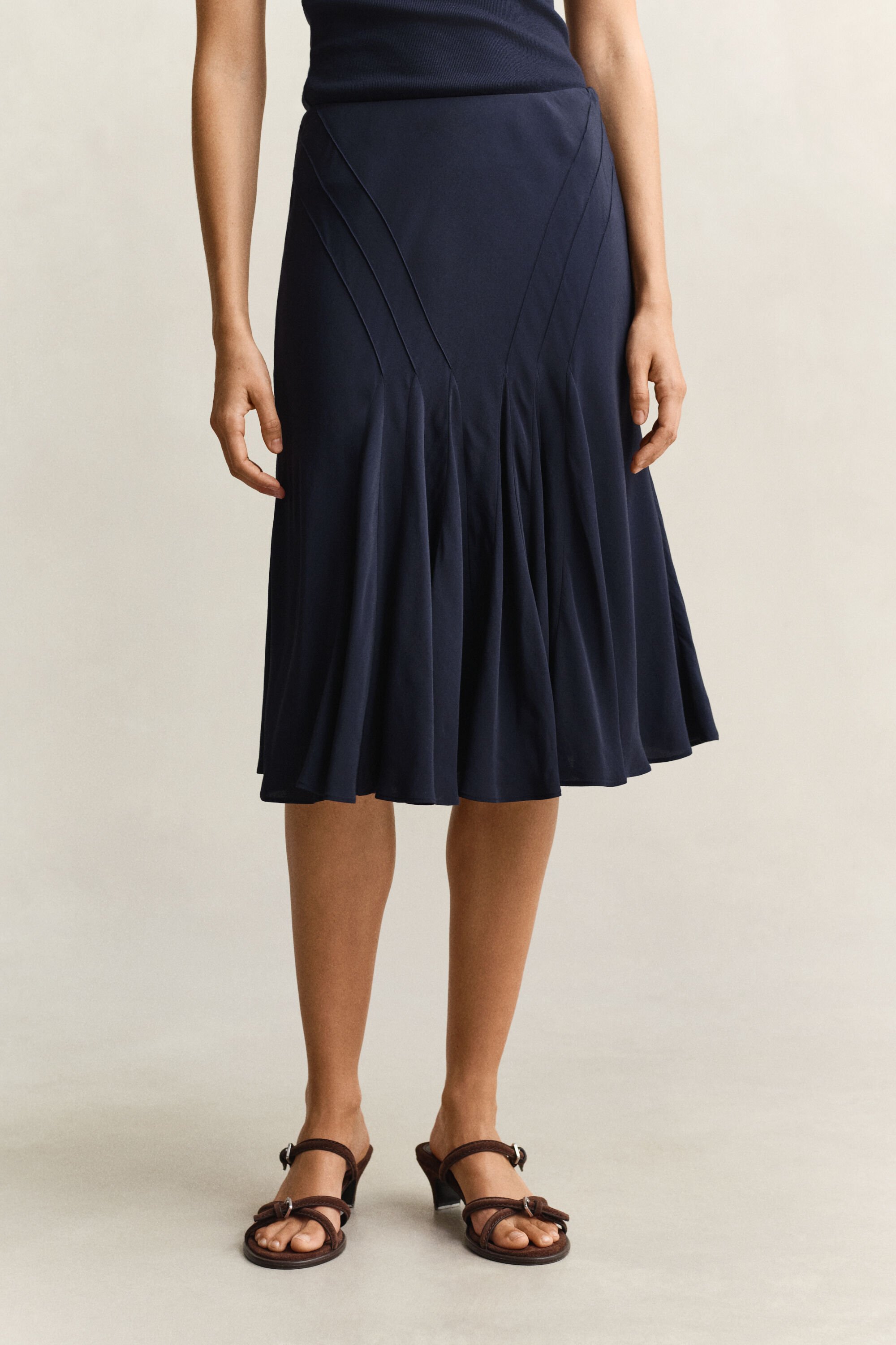 Schuin geknipte klokrok