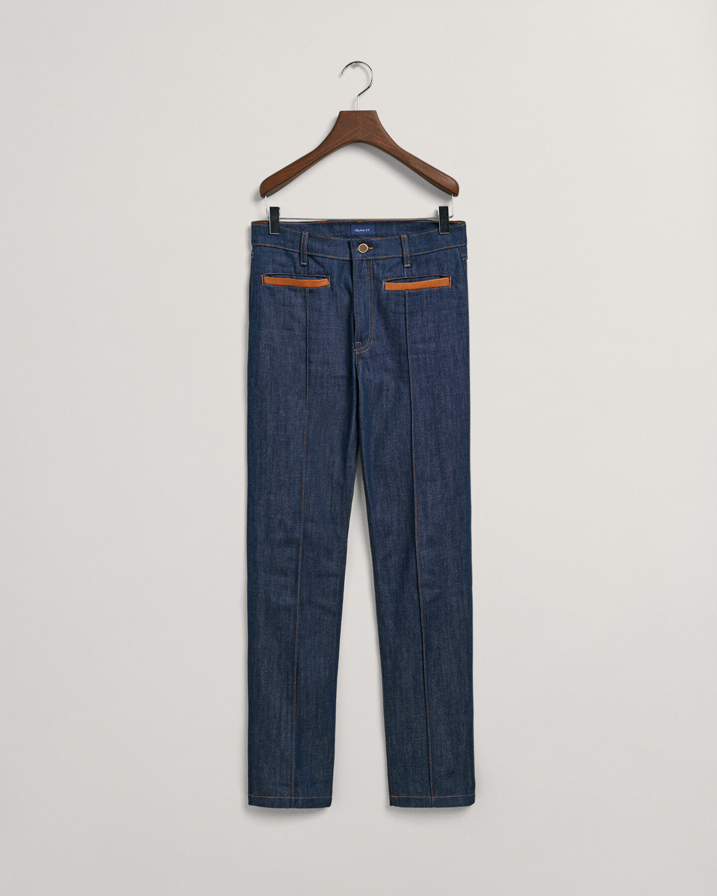 Slim Fit jeans met leren detail