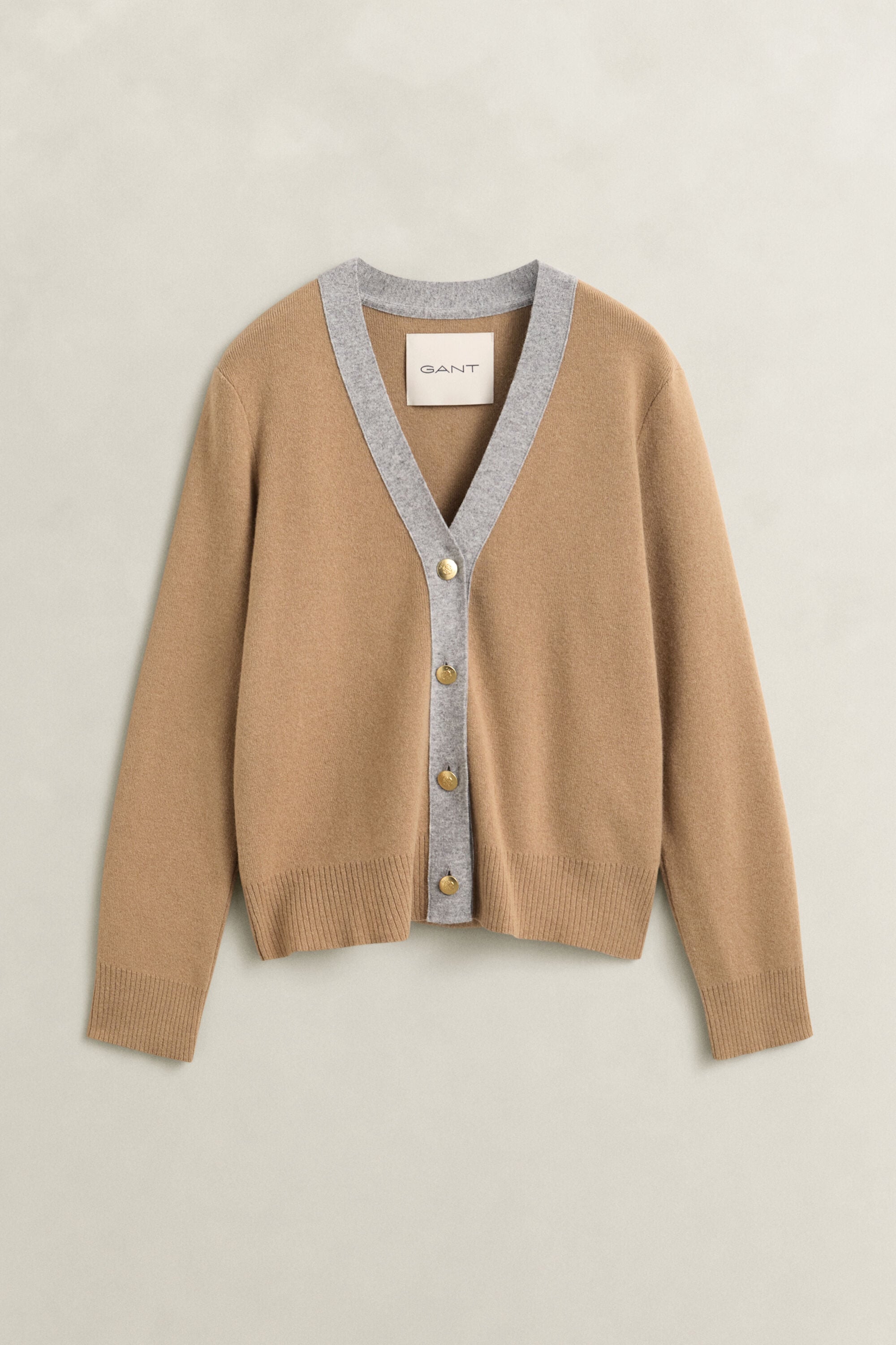 Vest met contrasterende details