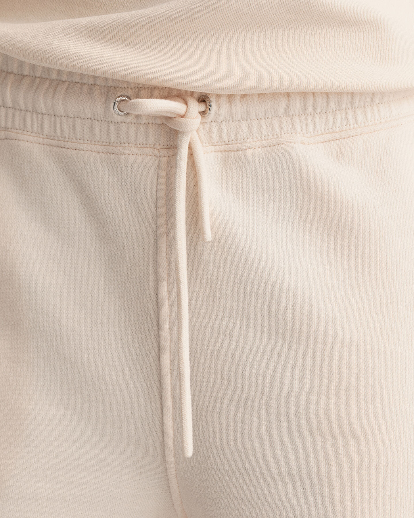 Retro Flag Logo short