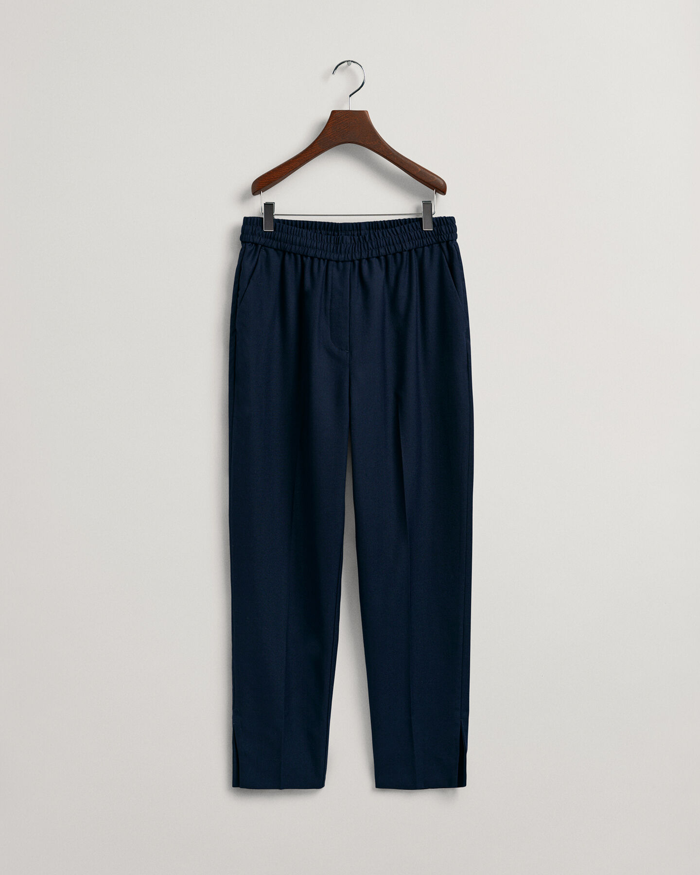 Pull-On broek met taps toelopende pijp