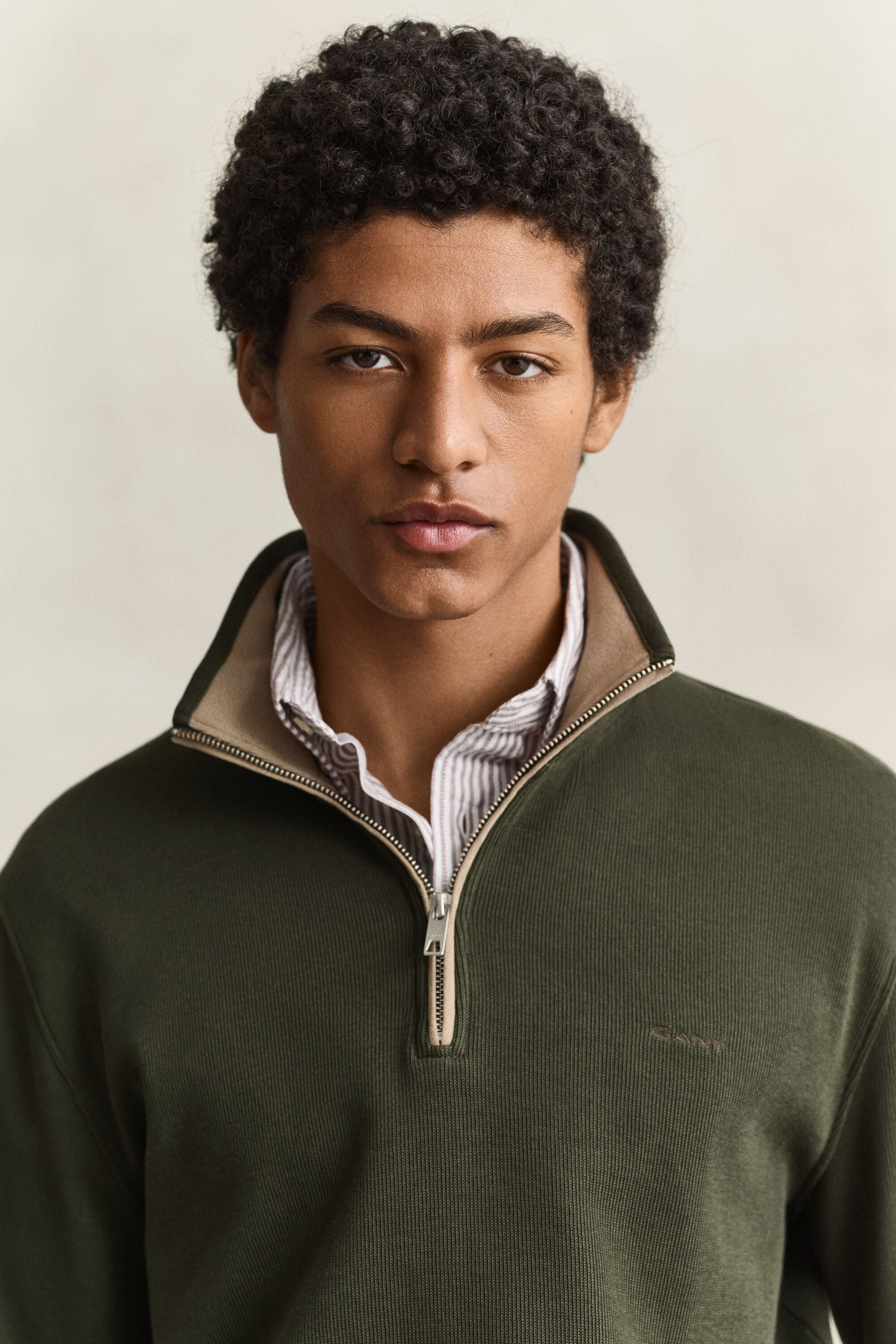 Sacker Rib sweatshirt met korte rits