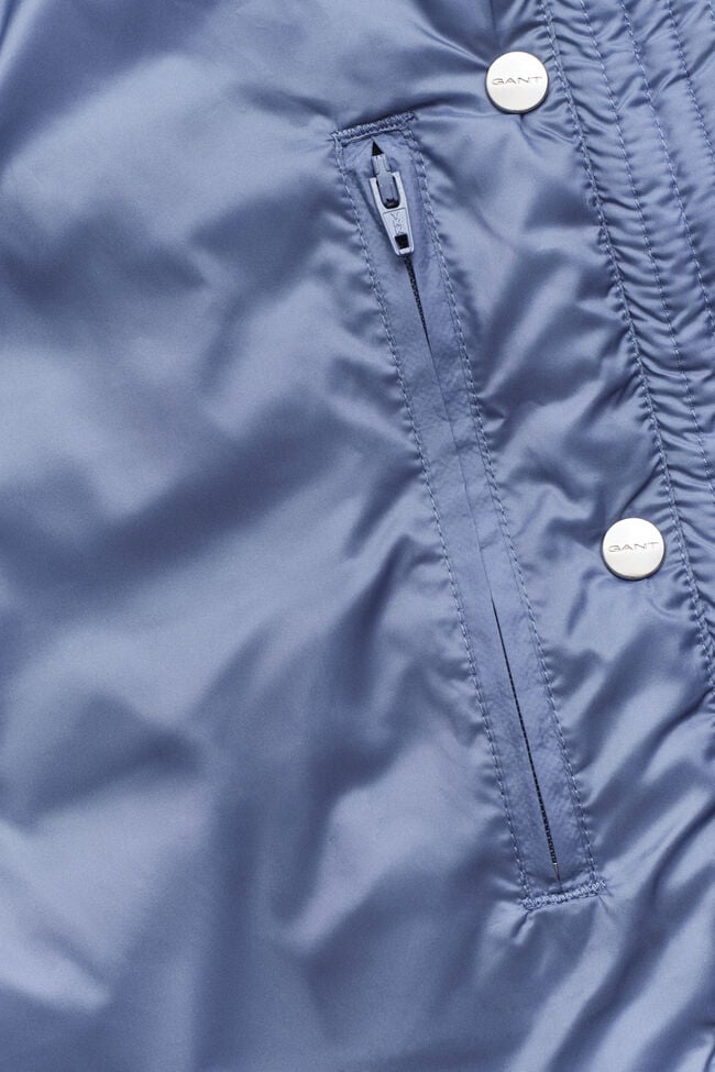 Lichte donsbodywarmer