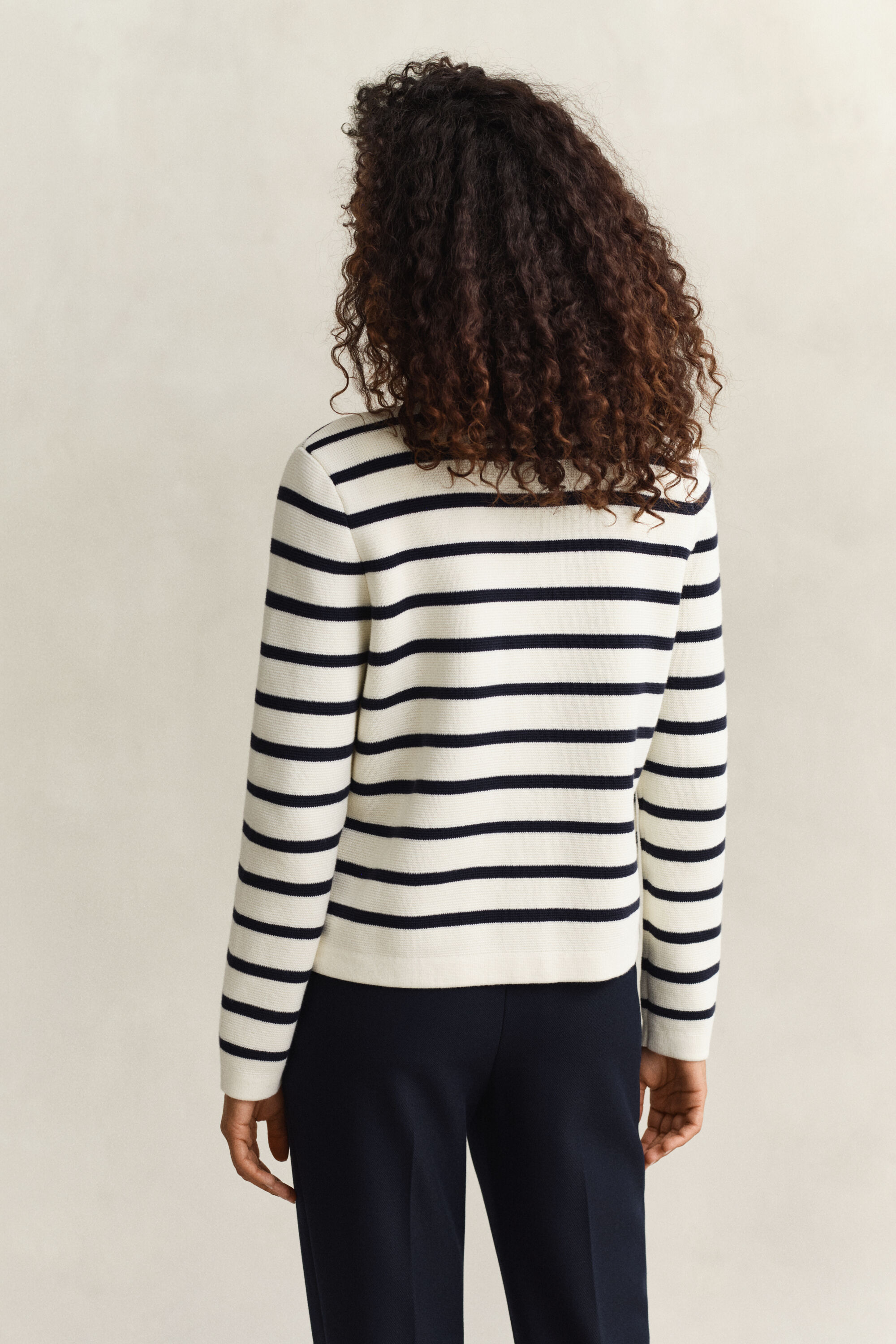 Gebreid jasje van katoen