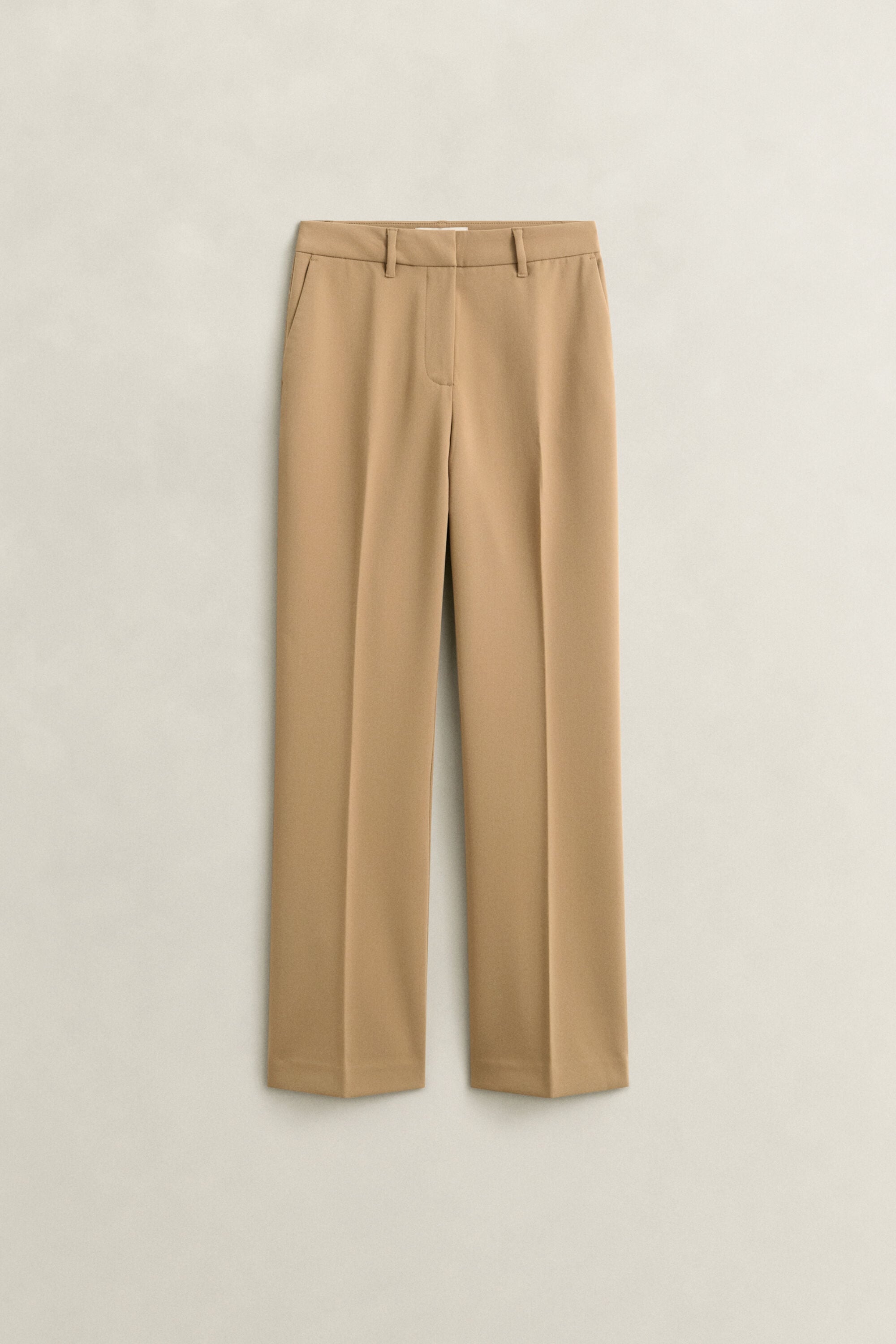 Nette nauwsluitende flared broek