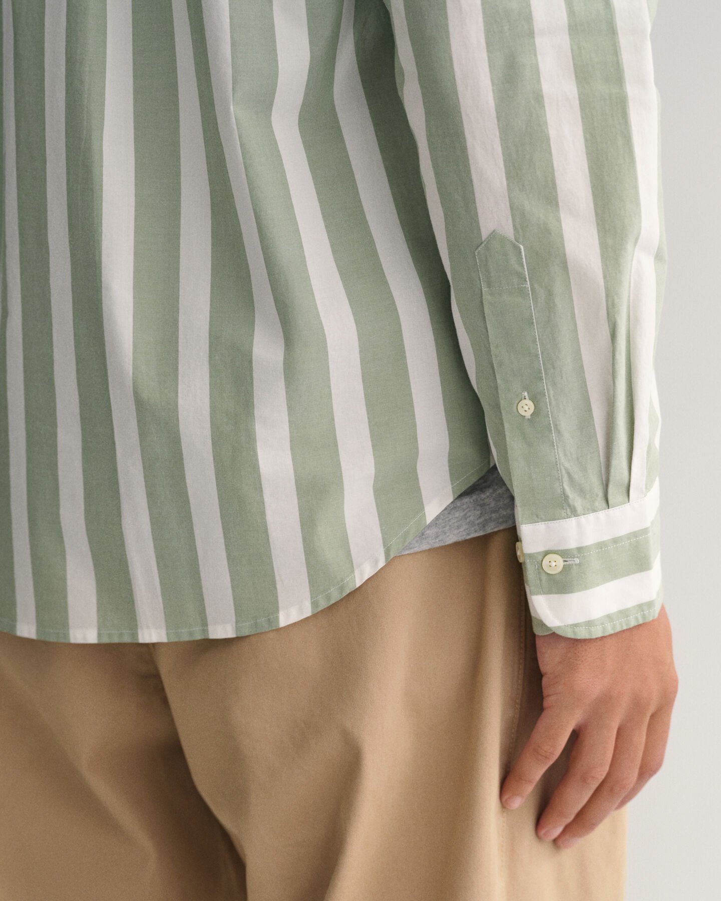 Regular Fit poplin overhemd met brede strepen