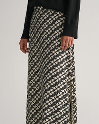 G Patterned rok