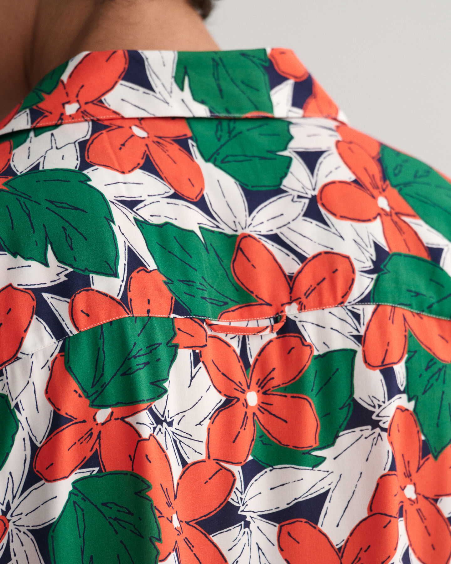 Relaxed Fit overhemd met korte mouwen en bloemenprint van viscose