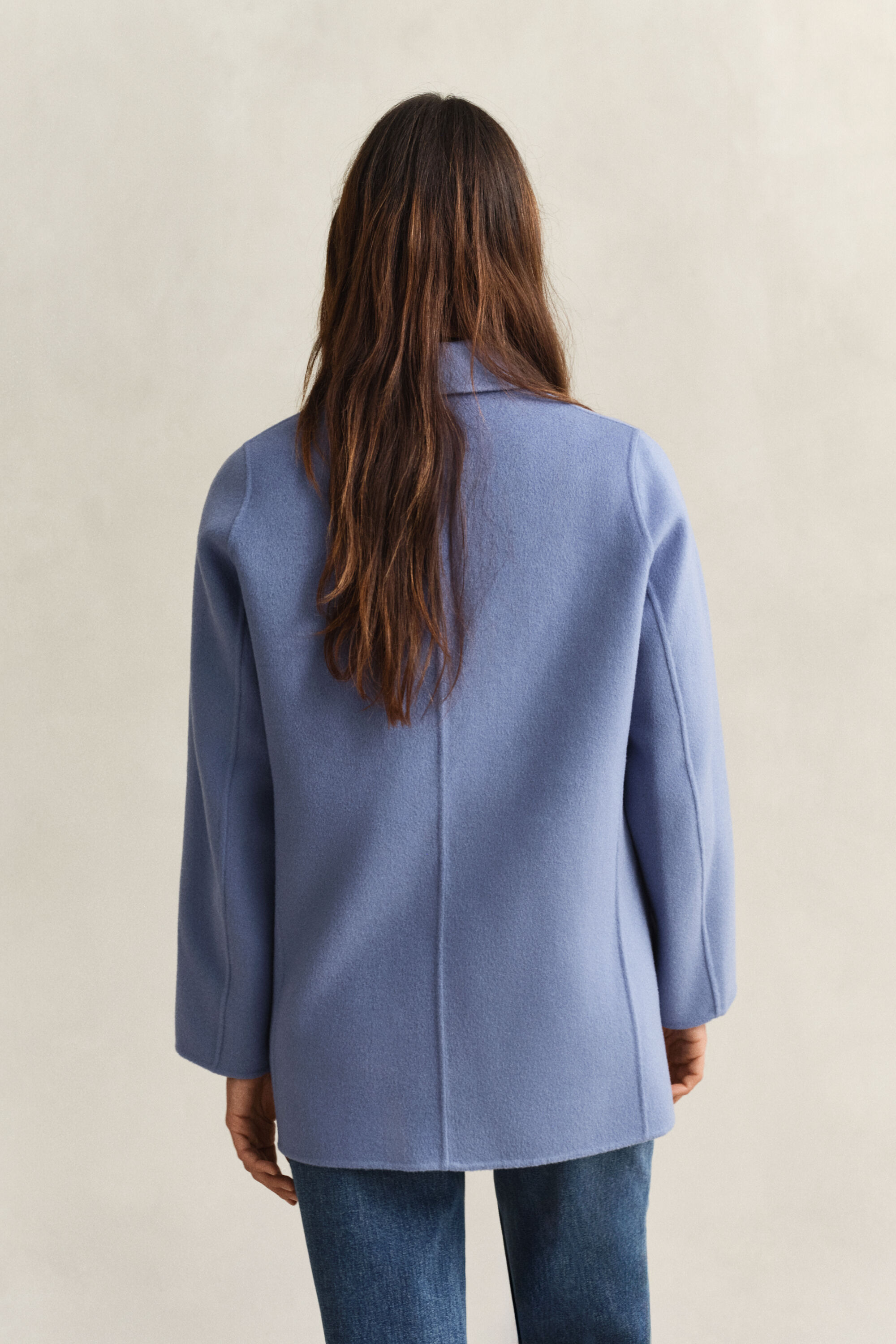 Jekker met handgestikt detail