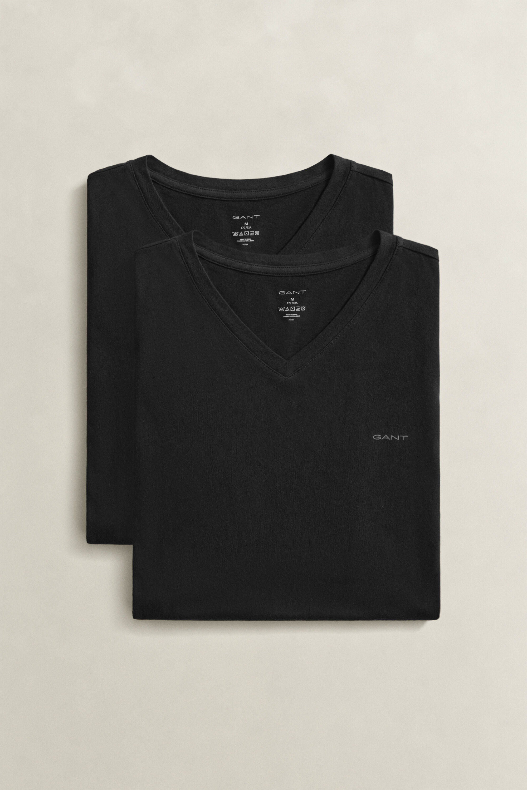 Set van twee T-shirts met V-hals