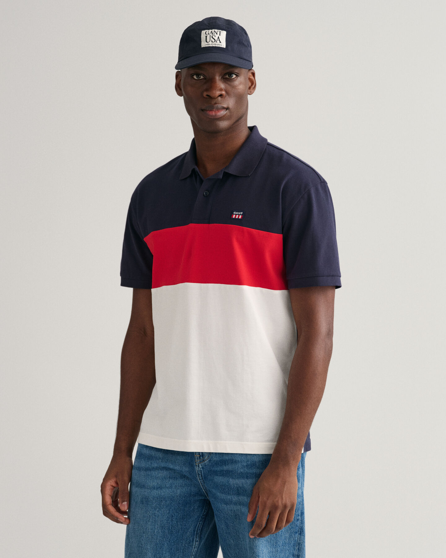 Piqu&eacute; poloshirt met kleurblokken
