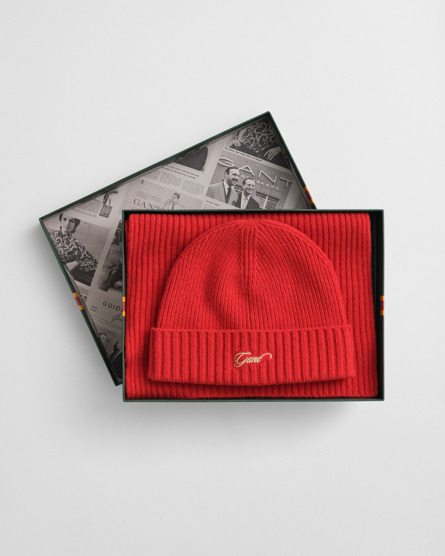 Cadeauset met beanie en sjaal met logo