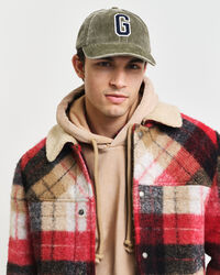 Pet van verwassen corduroy met G-badge