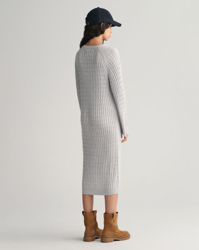Kabelgebreide jurk met ronde hals
