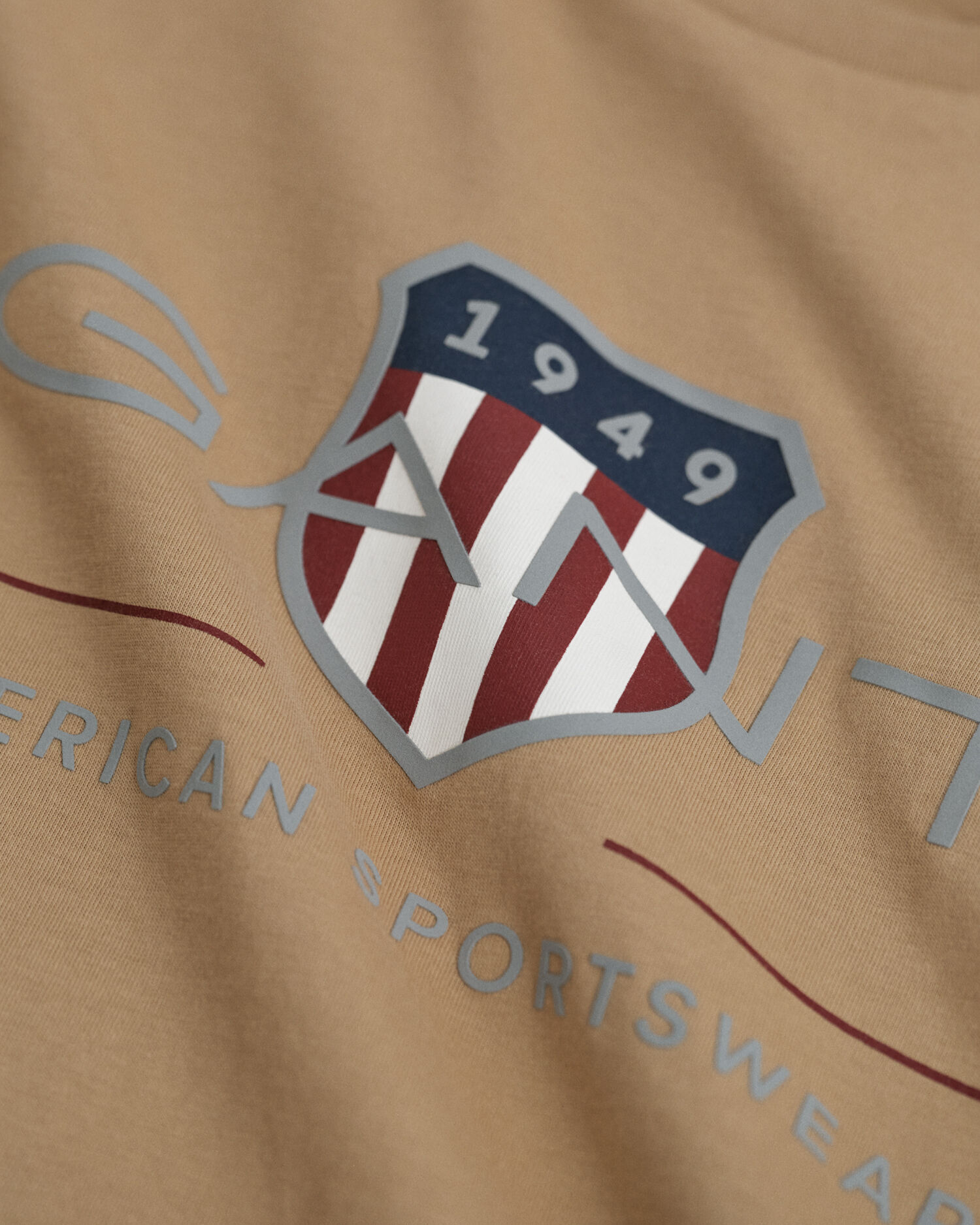 Teens Archive Shield T-shirt