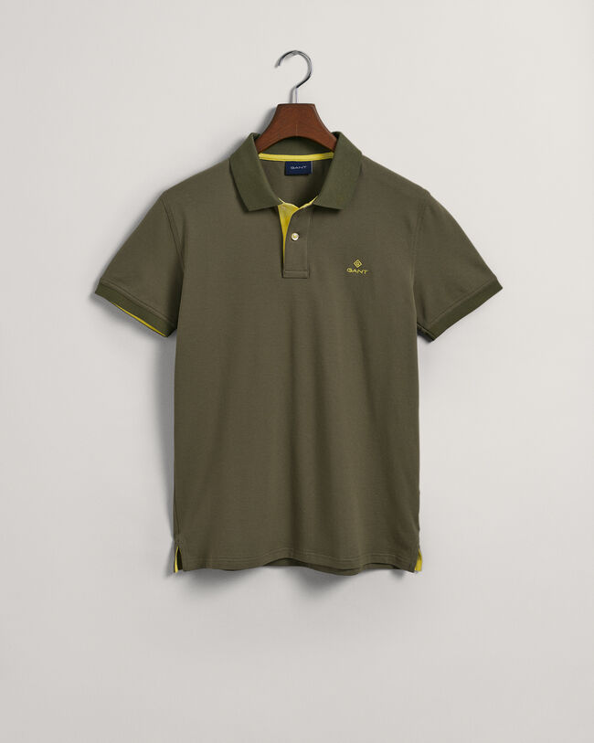 Piqu&eacute; poloshirt met contrasterende kraag