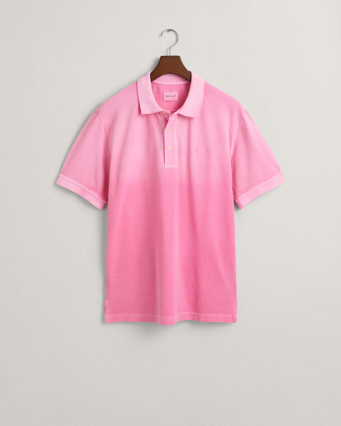 Spray-Dyed piqu&eacute; poloshirt