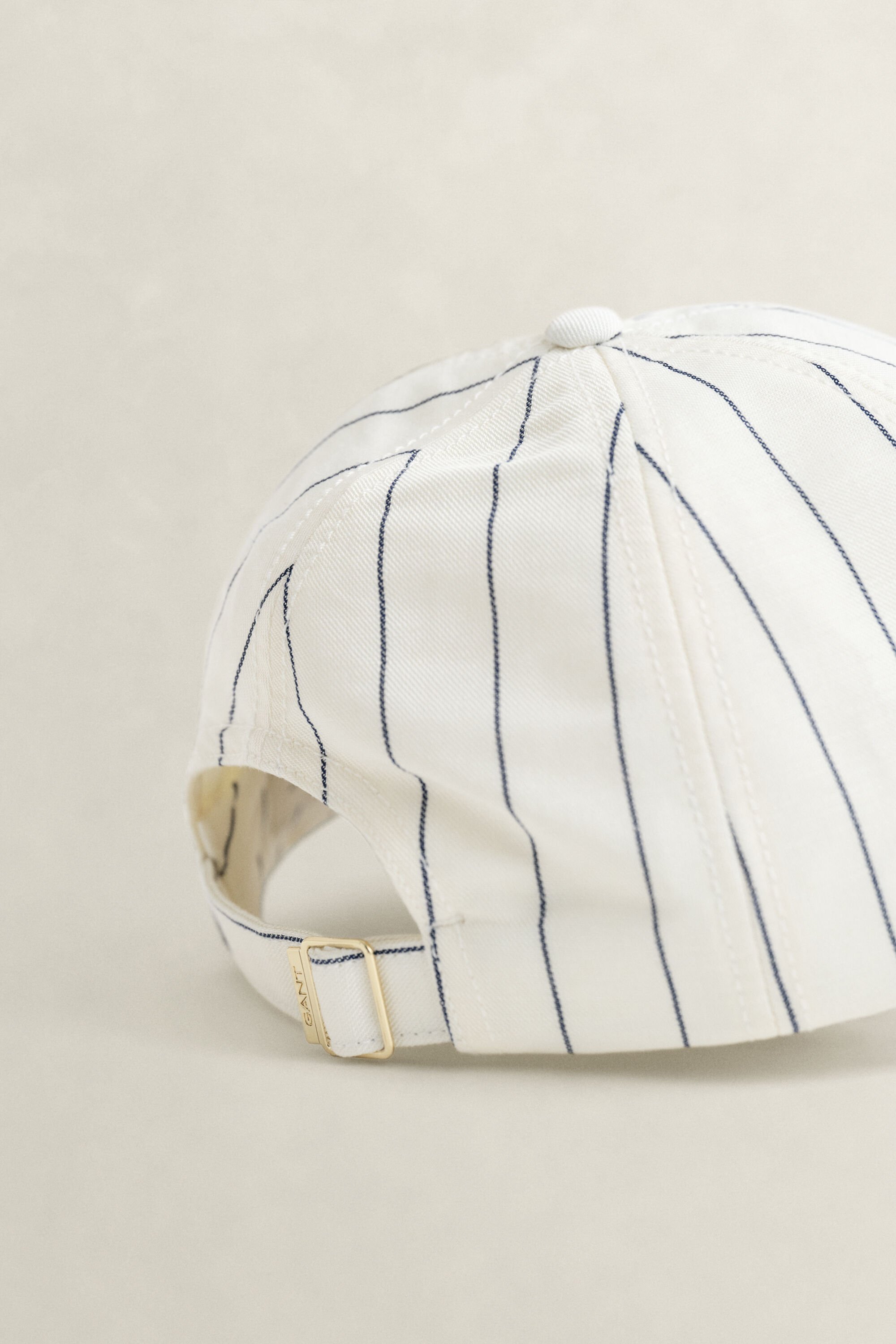 Pet van gestreepte linnenmix