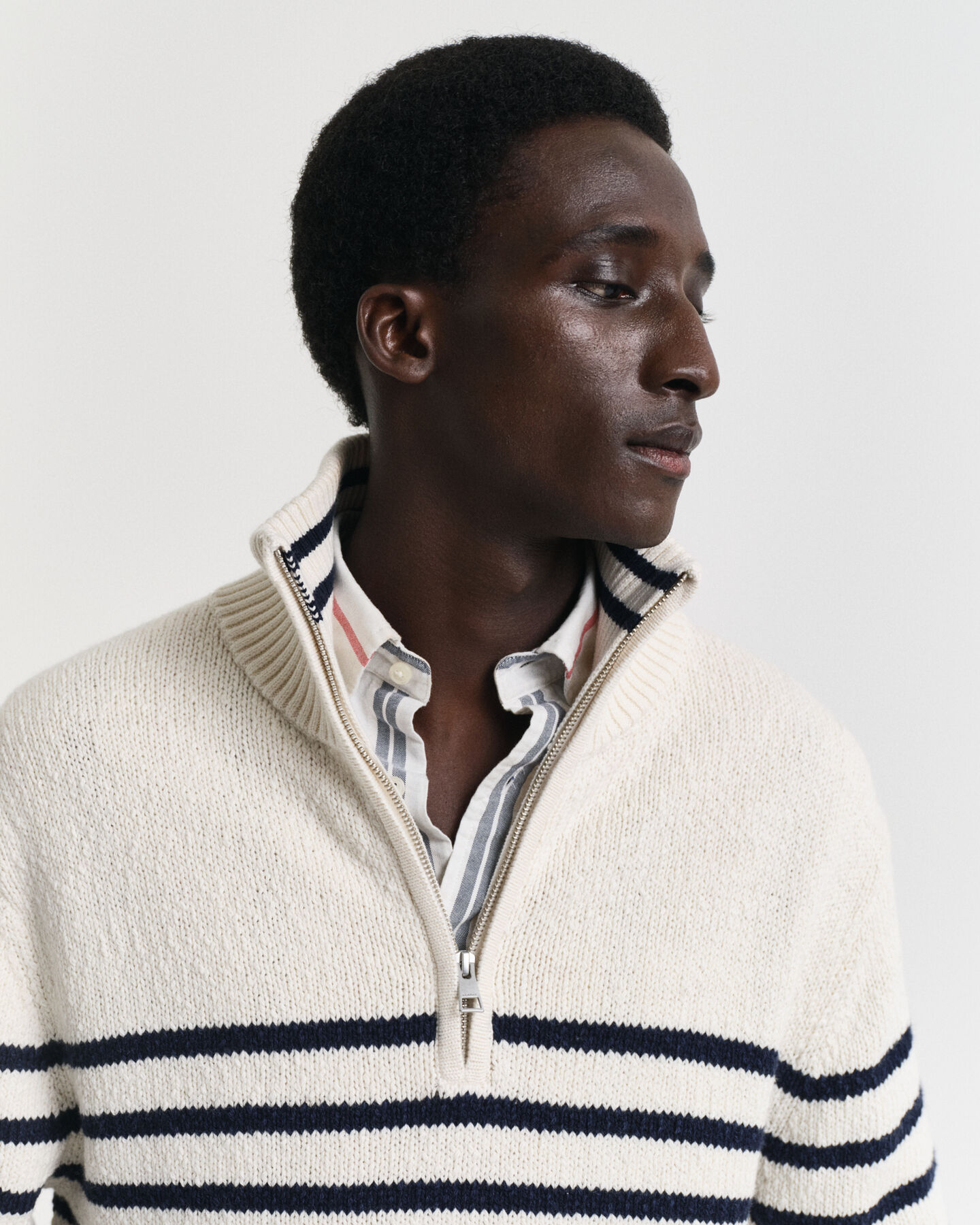 Trui met korte rits en strepen van oneffen katoen