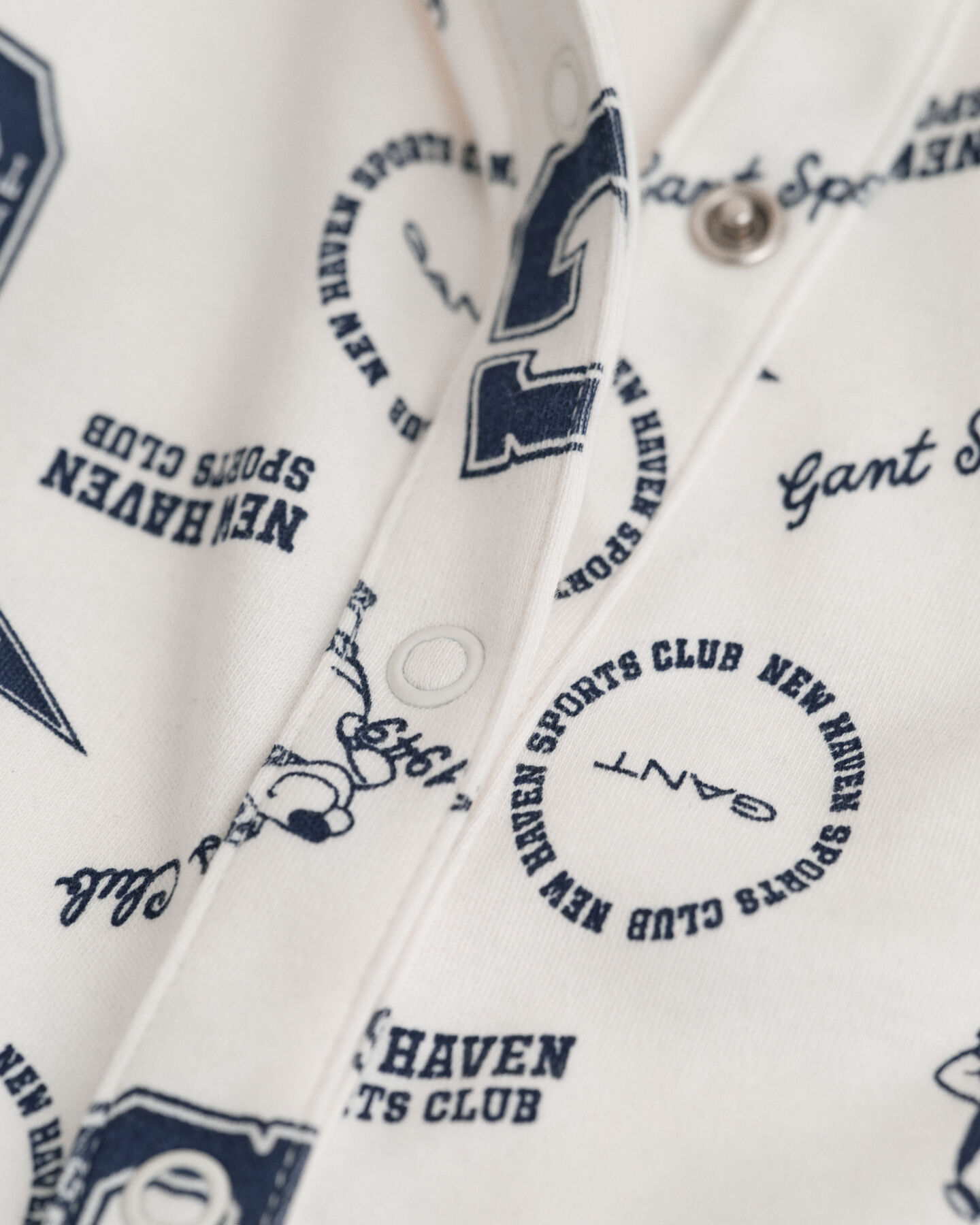 Baby pyjama met print