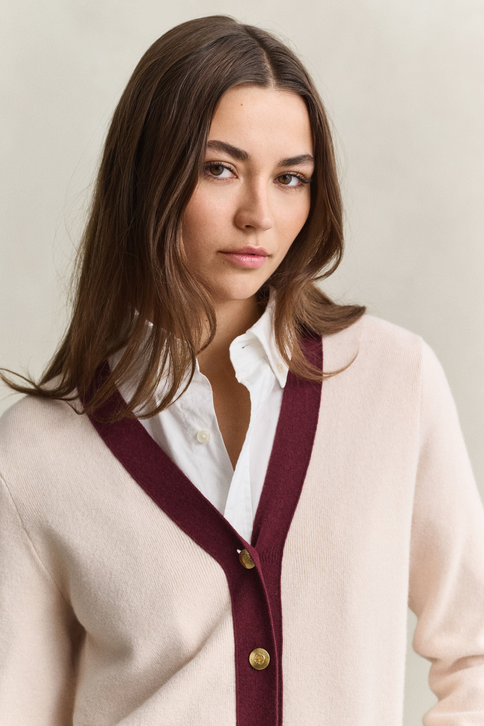 Vest met contrasterende details