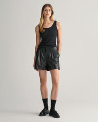 Leren short met plooien