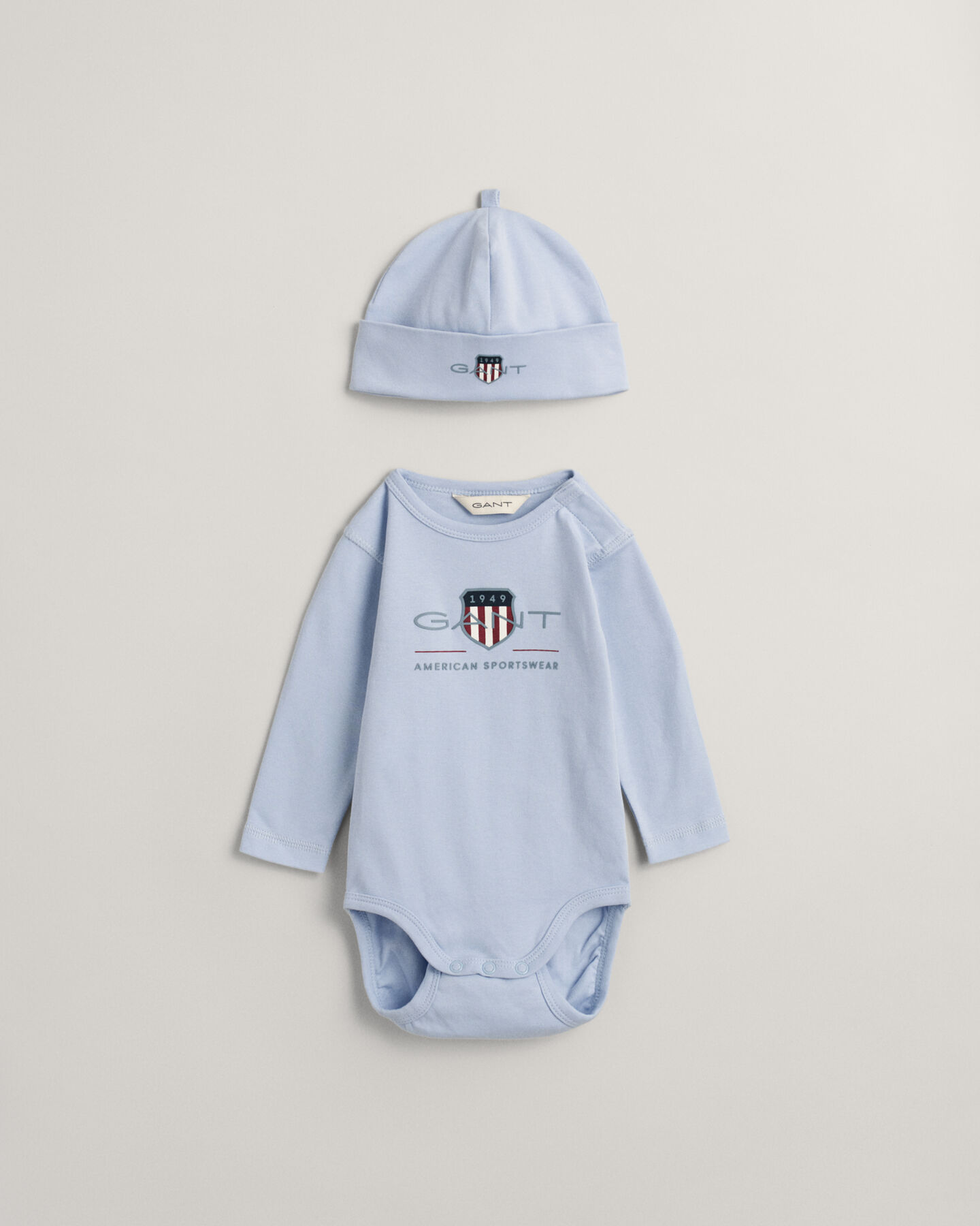 Baby Archive Shield romper & beanie