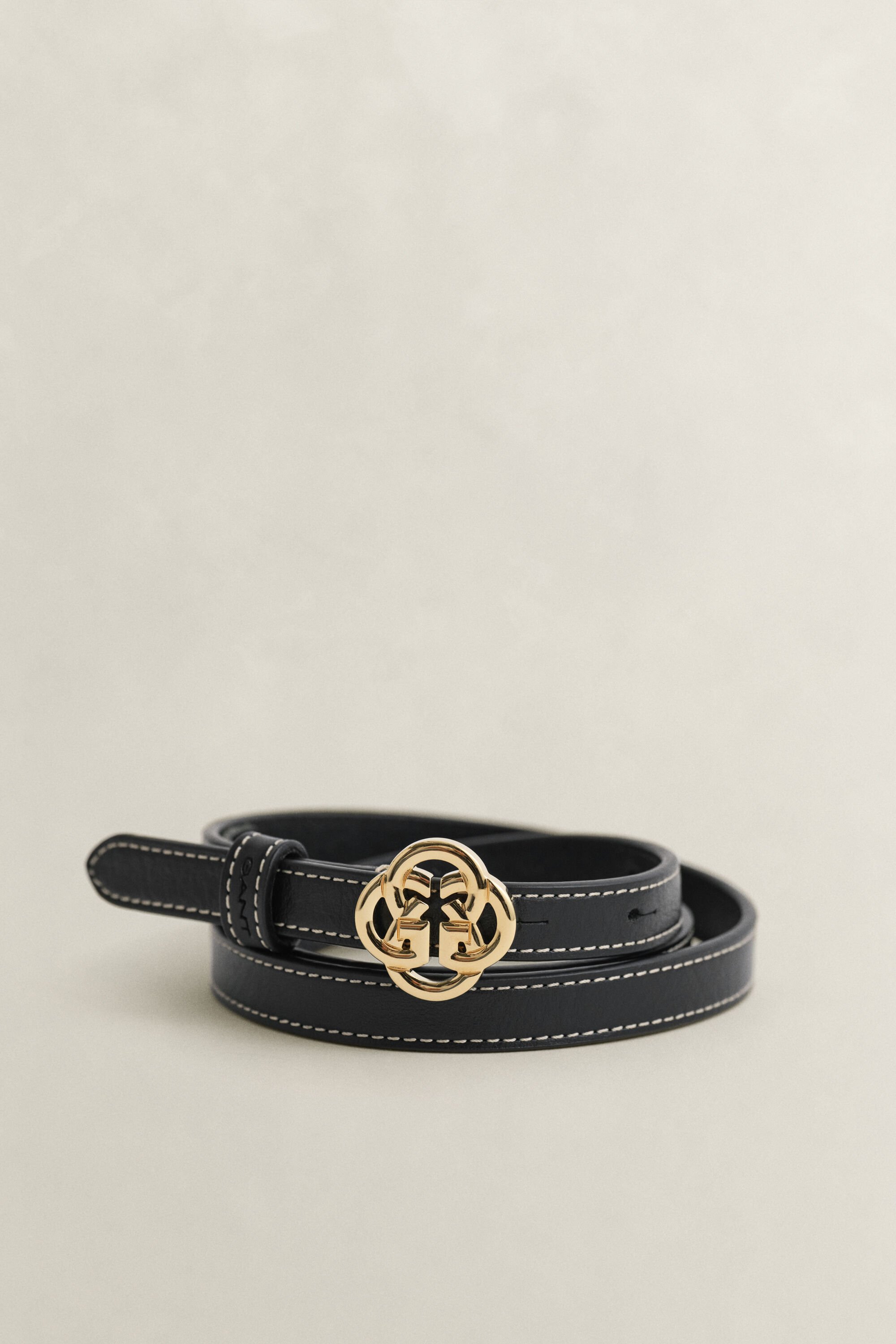 Leren riem met monogramgesp