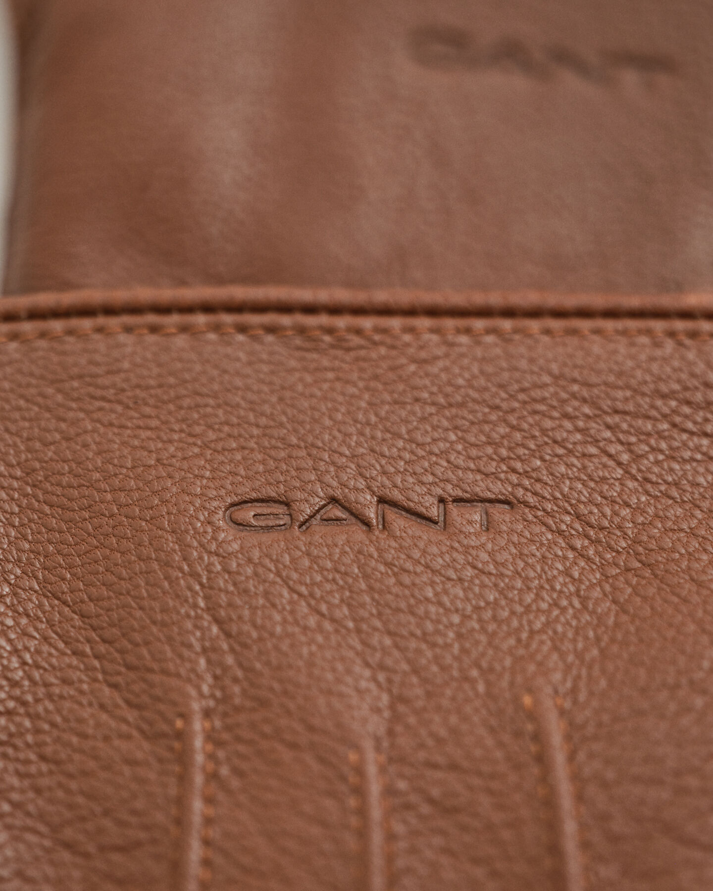 Kasjmier gevoerde leren handschoenen