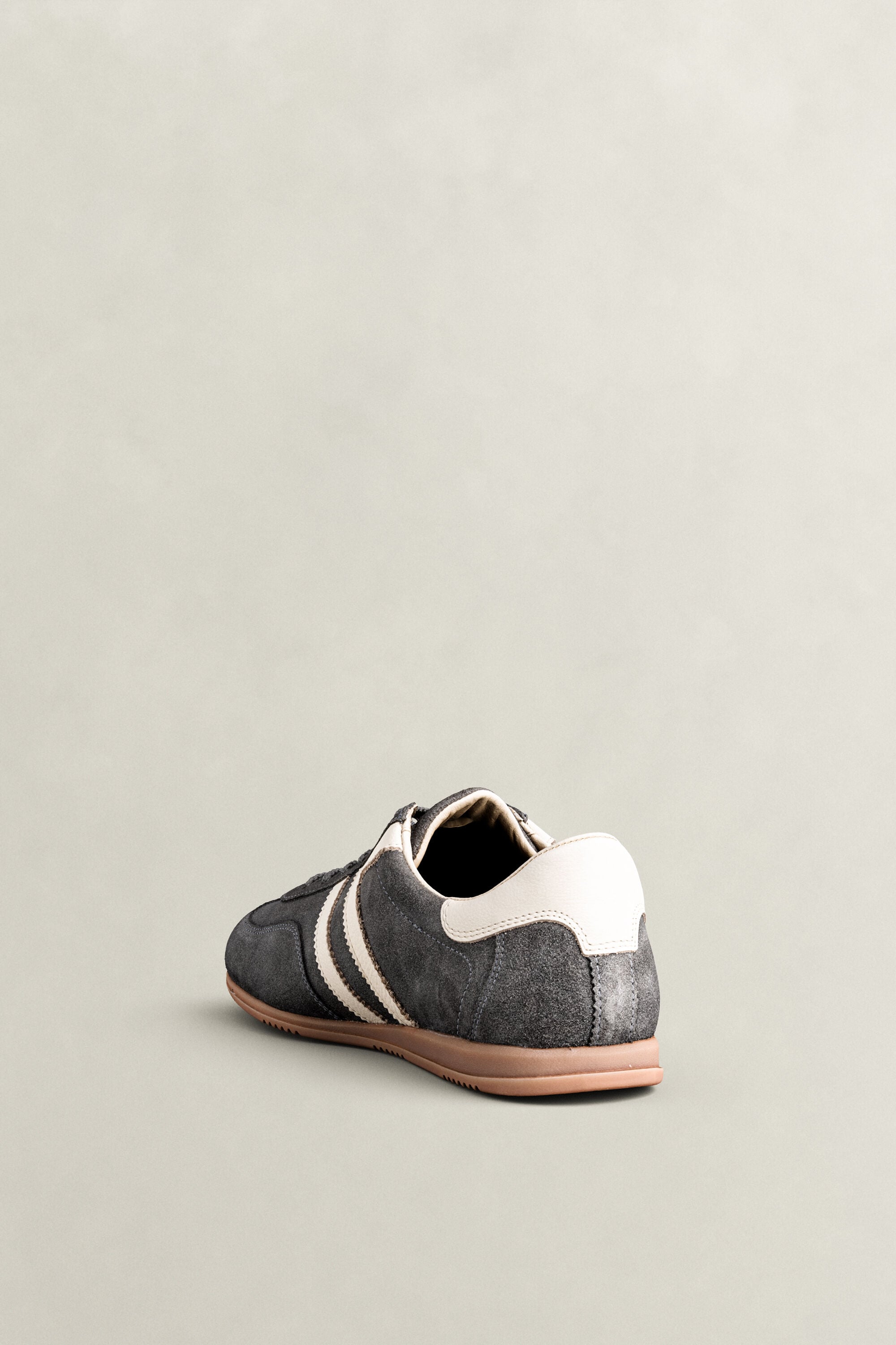 Spearclub suède sneakers