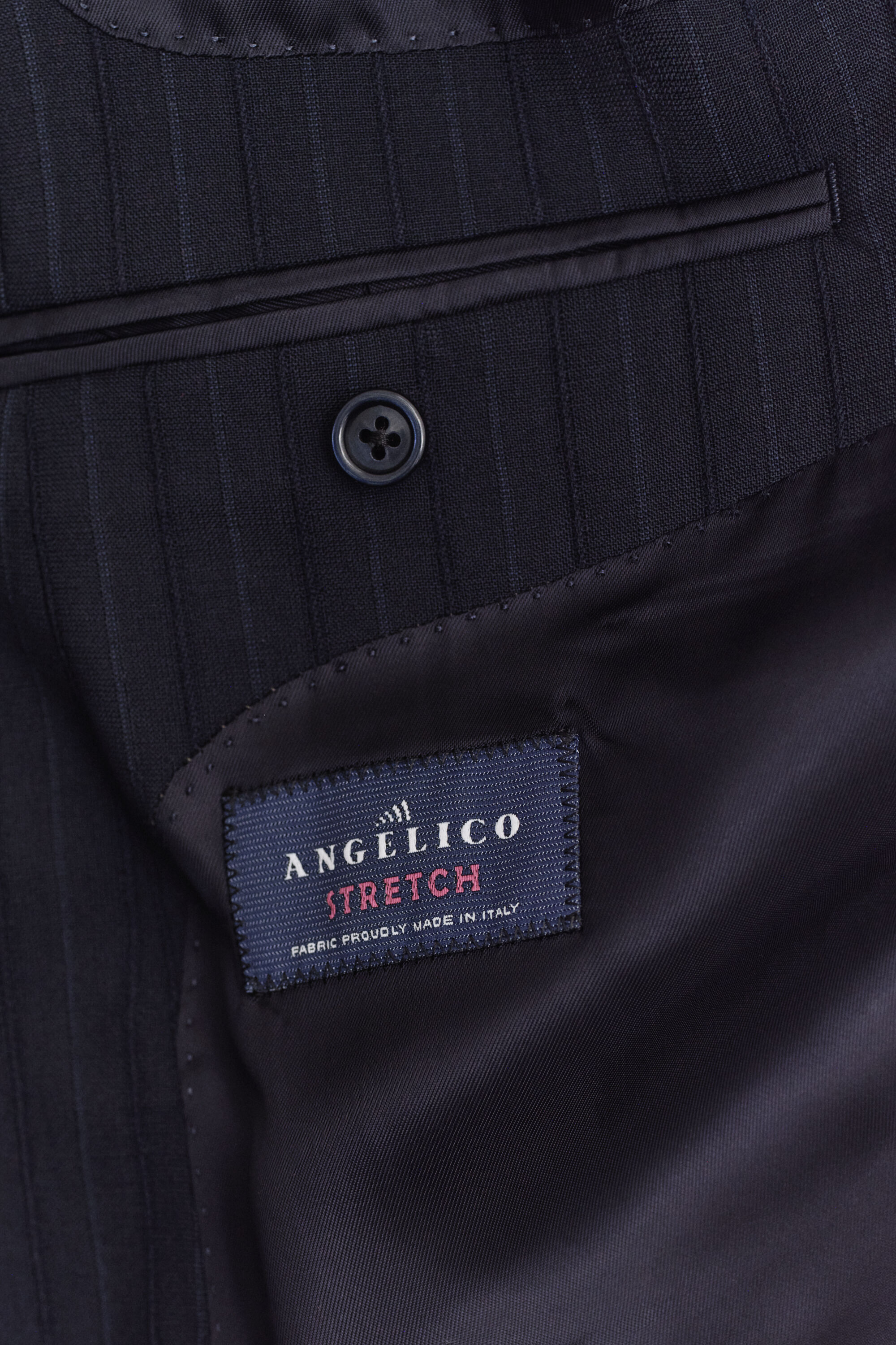 Kostuumjasje met ton sur ton krijtstreep