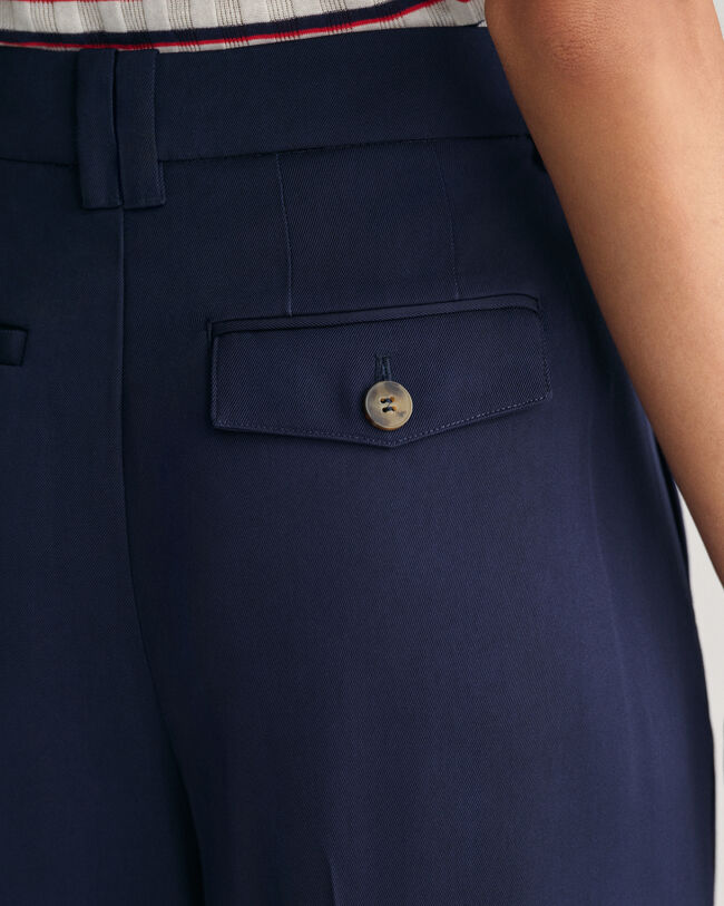 Loose Fit chino met lage taille en wijde pijpen