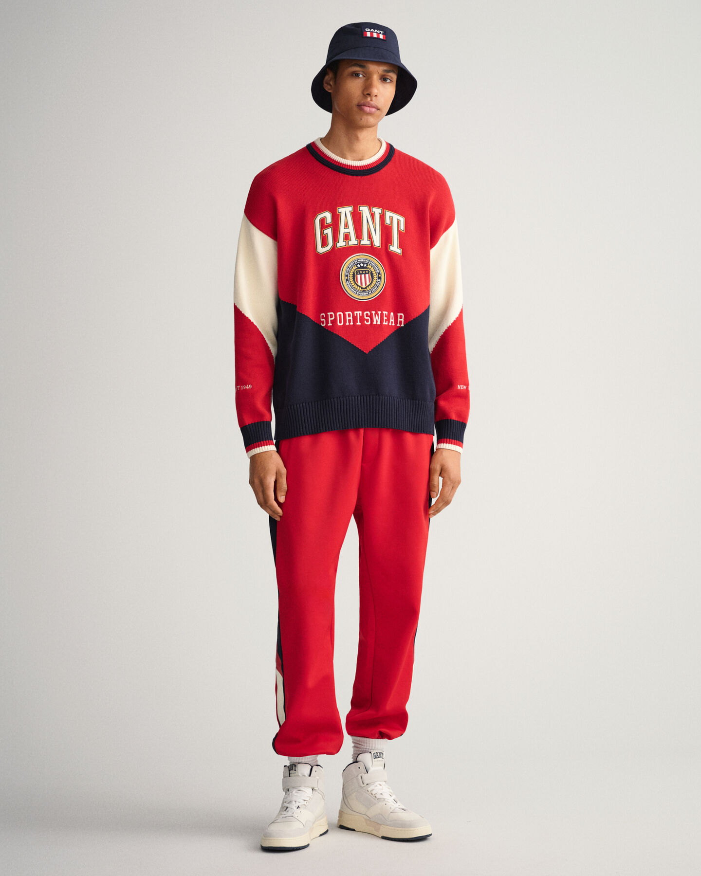 Crest Shield trui met ronde hals