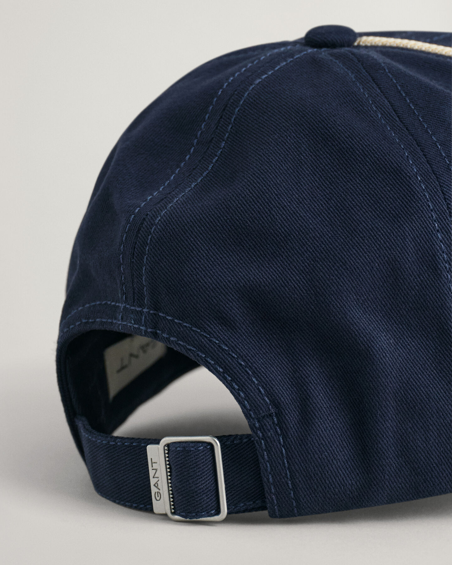 GANT Arch Graphic pet