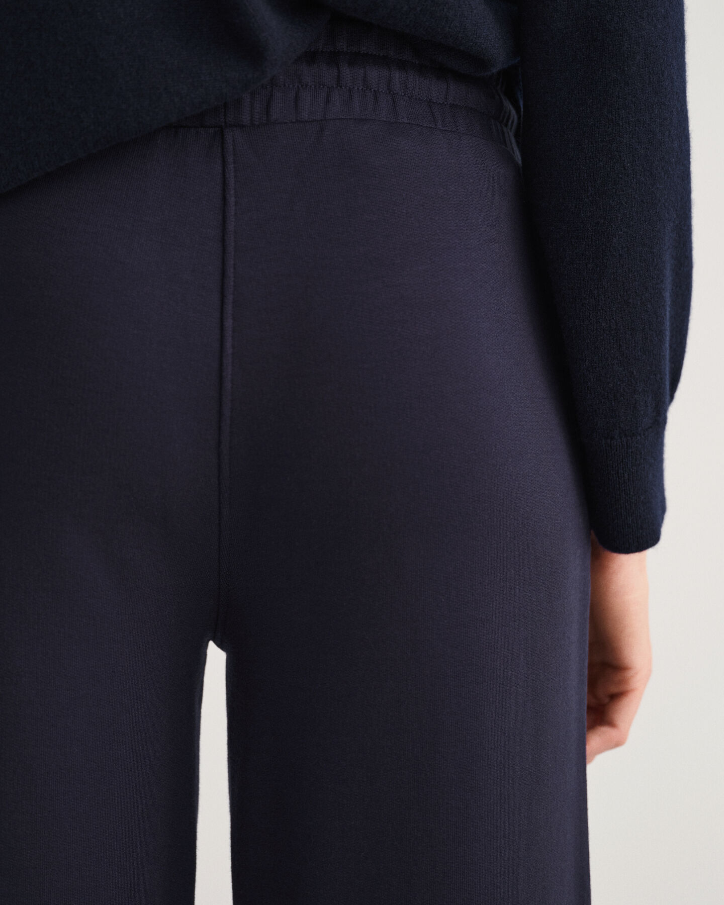 Joggingbroek met wijd uitlopende pijpen