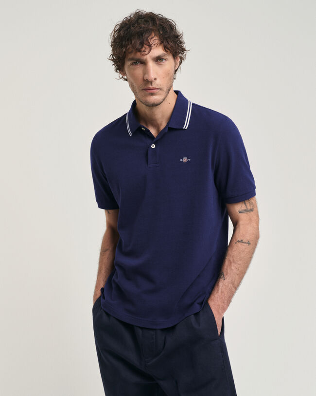Seasonal Essential piqu&eacute; poloshirt met contrasterende rand