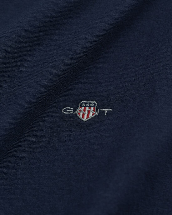 Slim Fit Shield T-shirt met V-hals