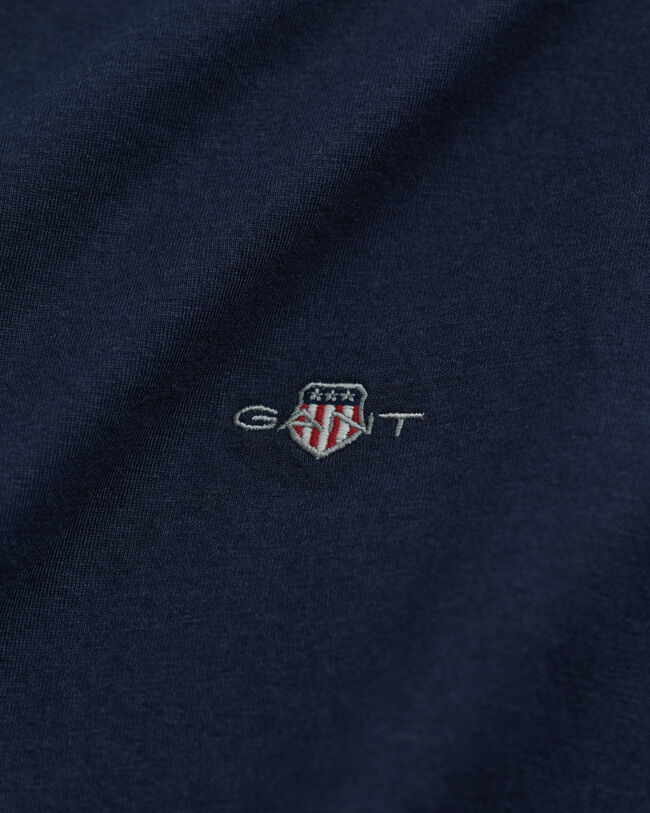 Slim Fit Shield T-shirt met V-hals