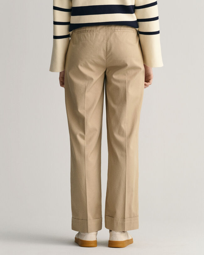 Relaxed Fit Turn-Up chino