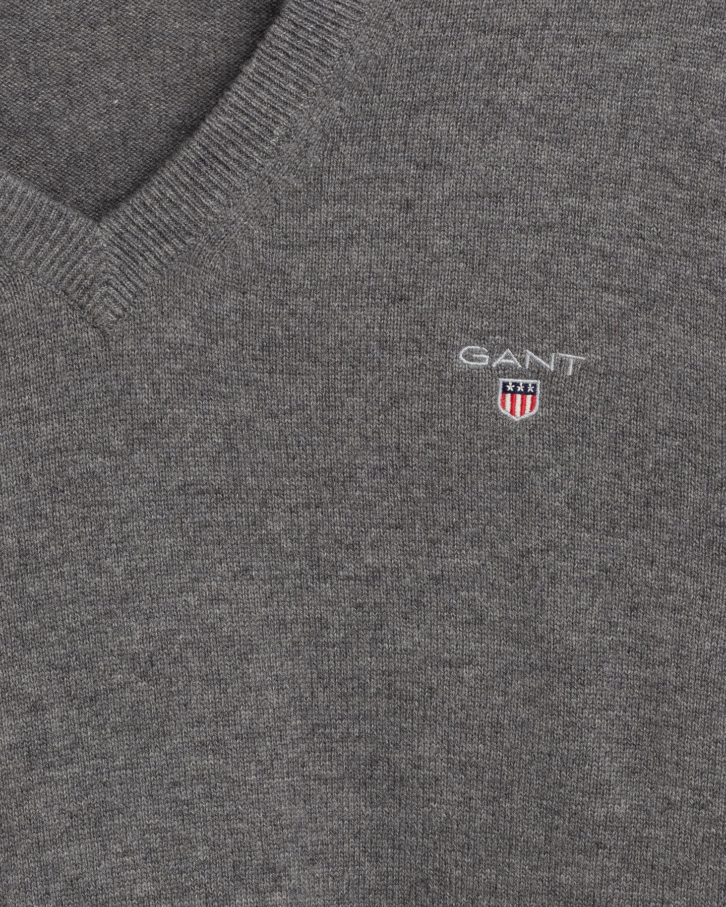 Trui met V-hals van buitengewoon zachte lamswol