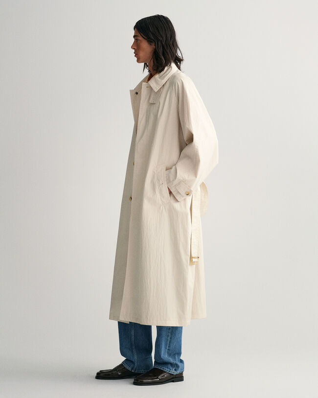 Oversized trenchcoat