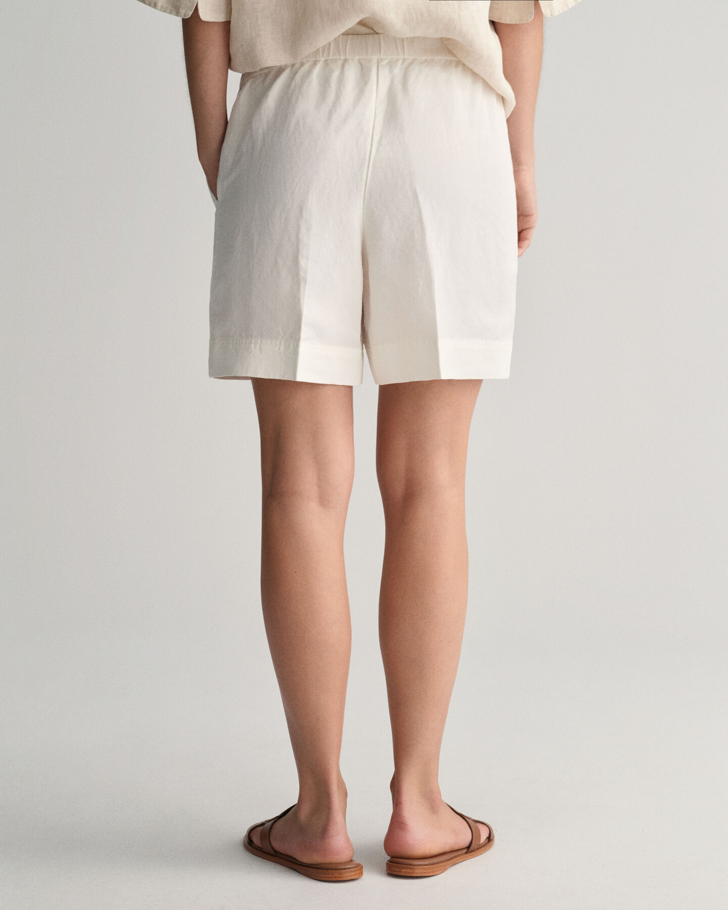 Relaxed Fit Pull-On short van linnenmix