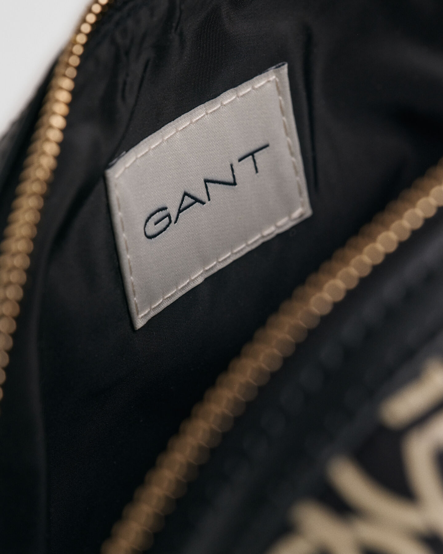 G Patterned toilettas