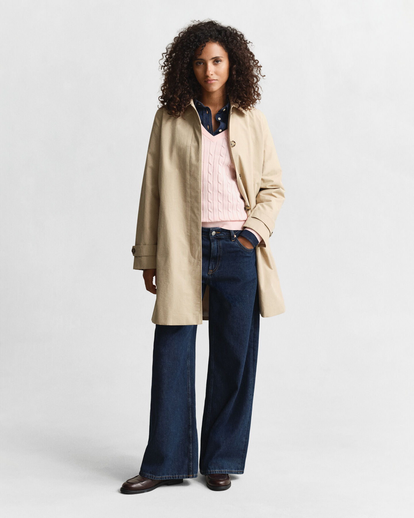 Gebreide kabeltrui met V-hals van stretchkatoen