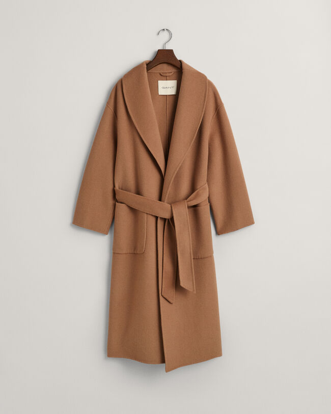 Met de hand gestikte jas met ceintuur