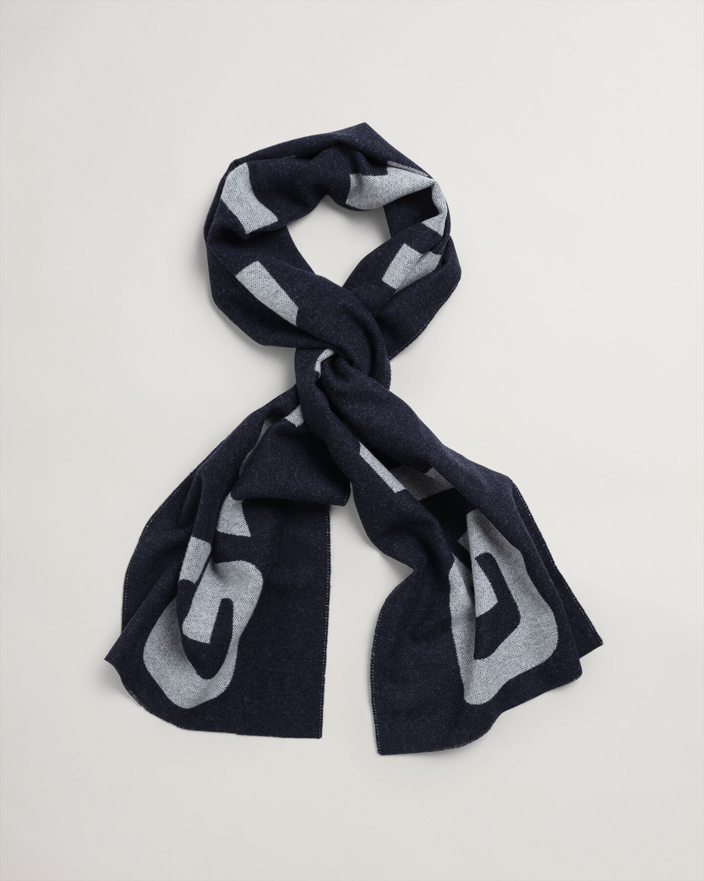 Wollen sjaal met contrast