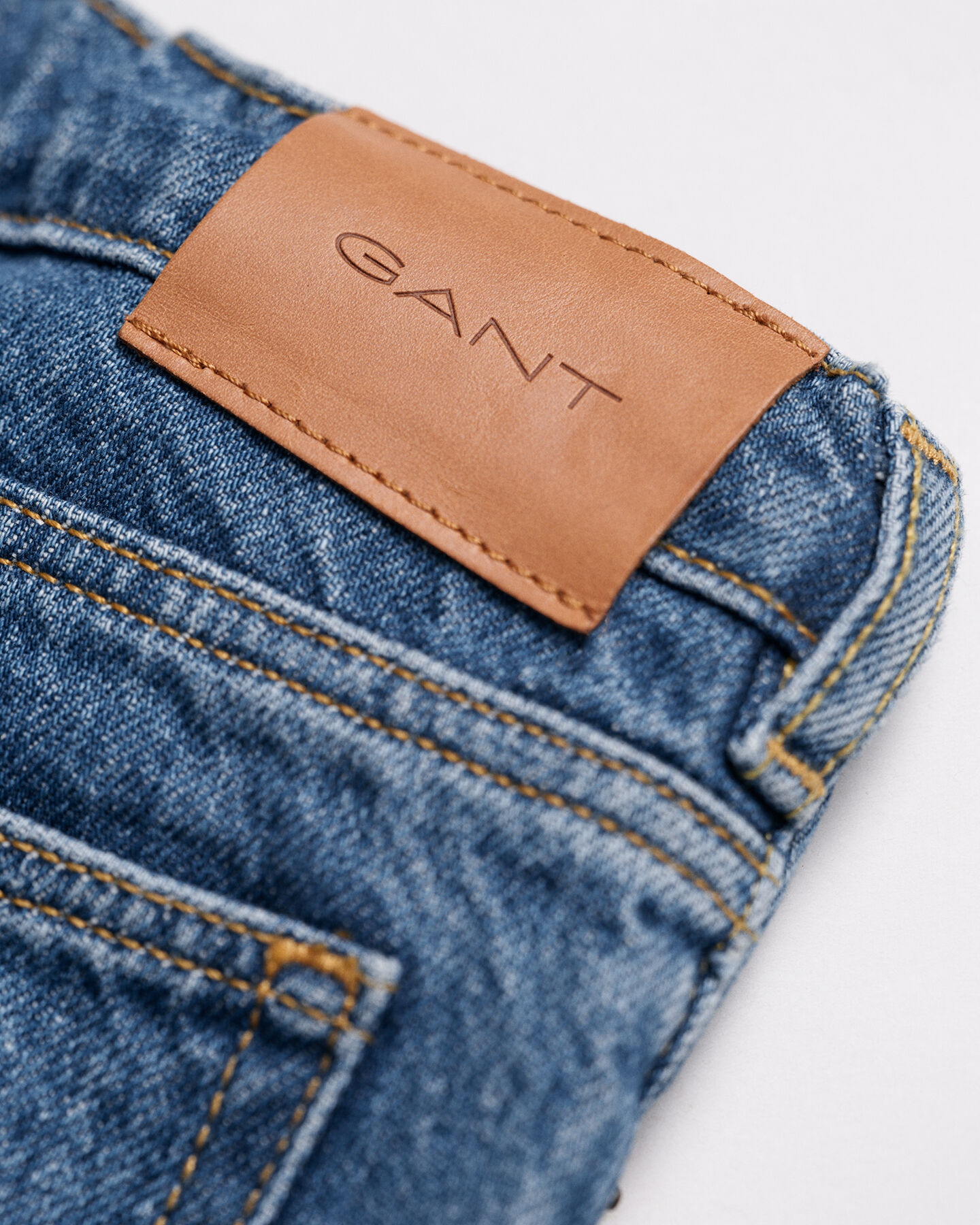 Girls jeans met wijde pijpen