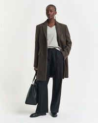 Shield T-shirt met V-hals