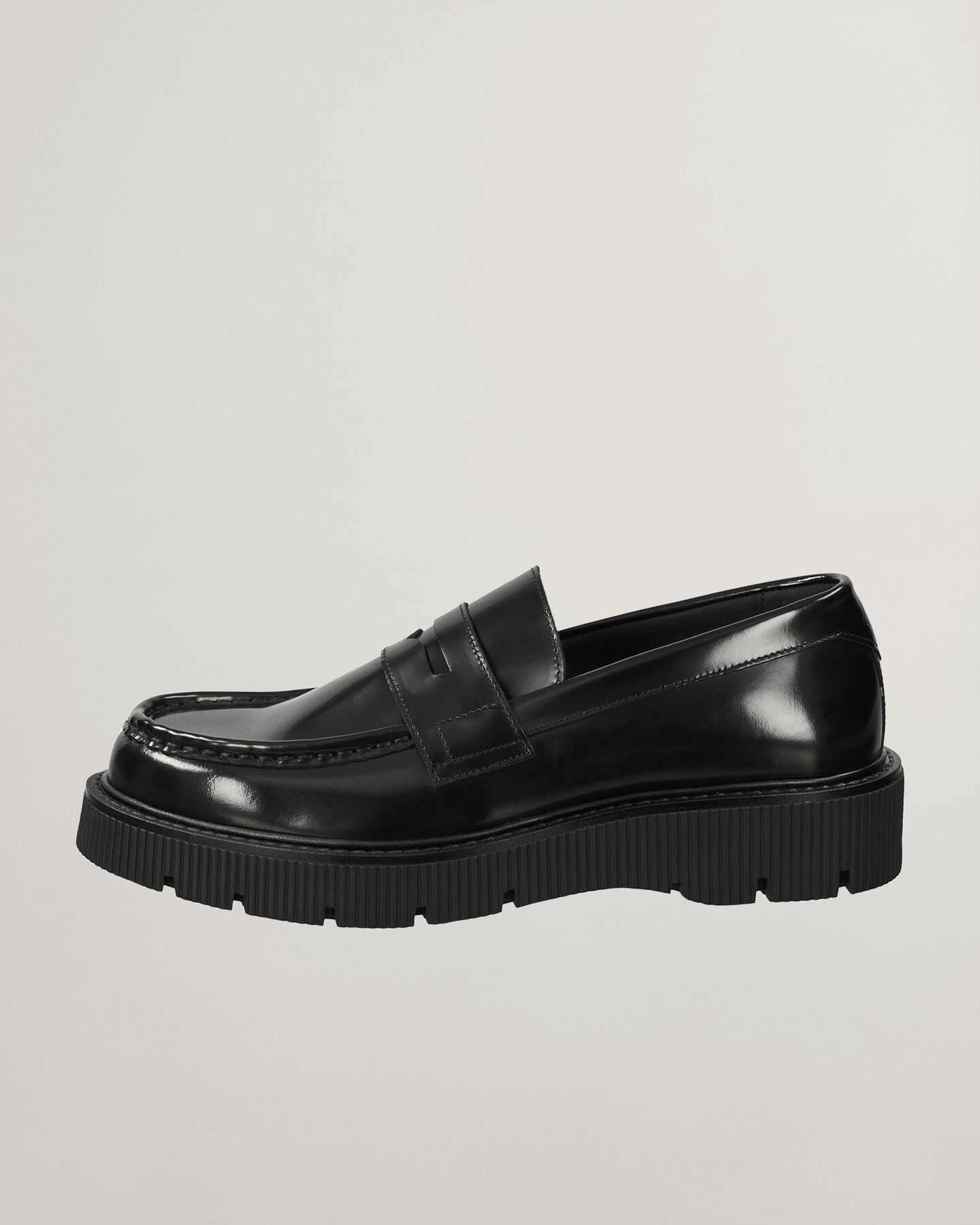 Akadomico loafers