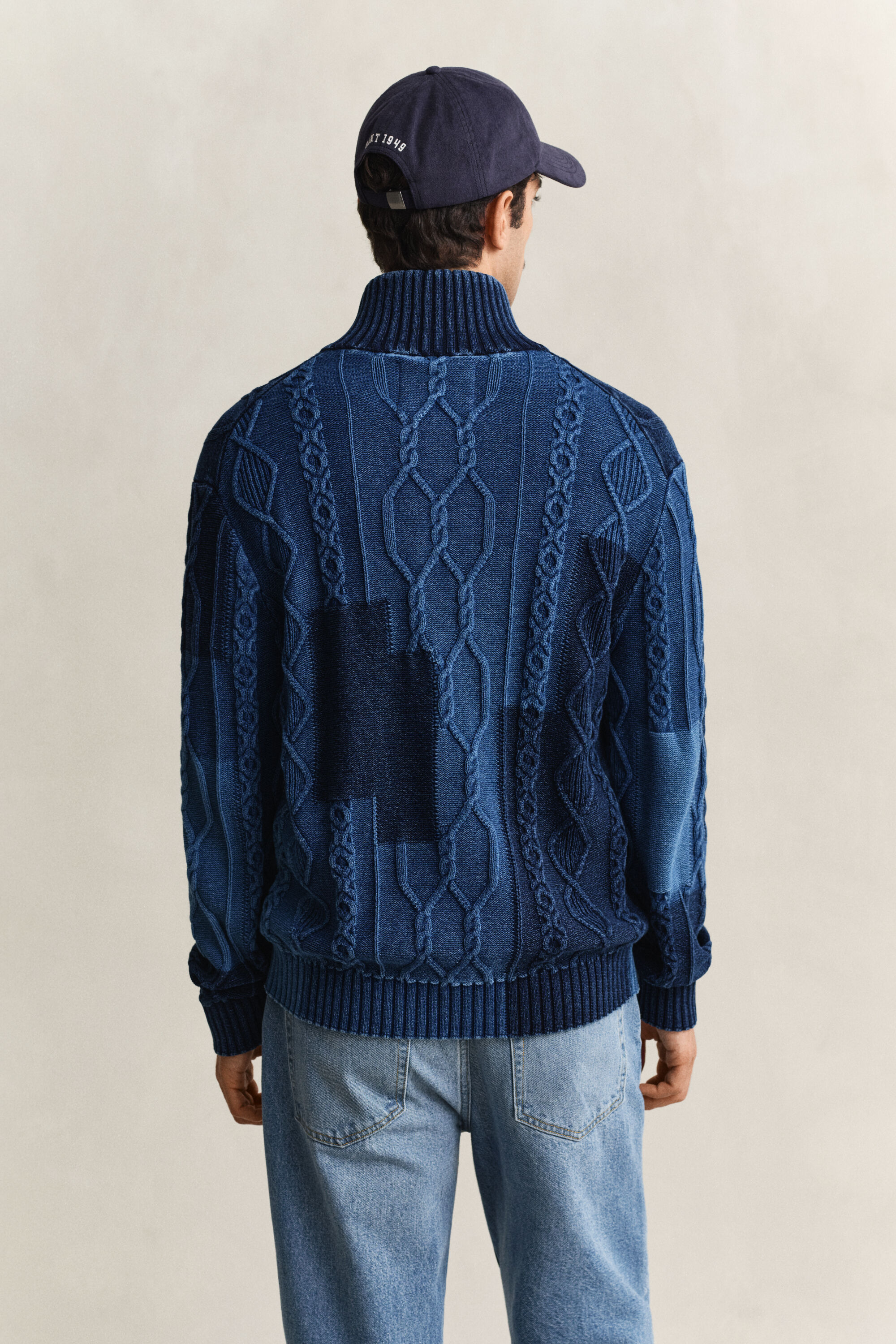 Gebreid kabelvest met patchwork